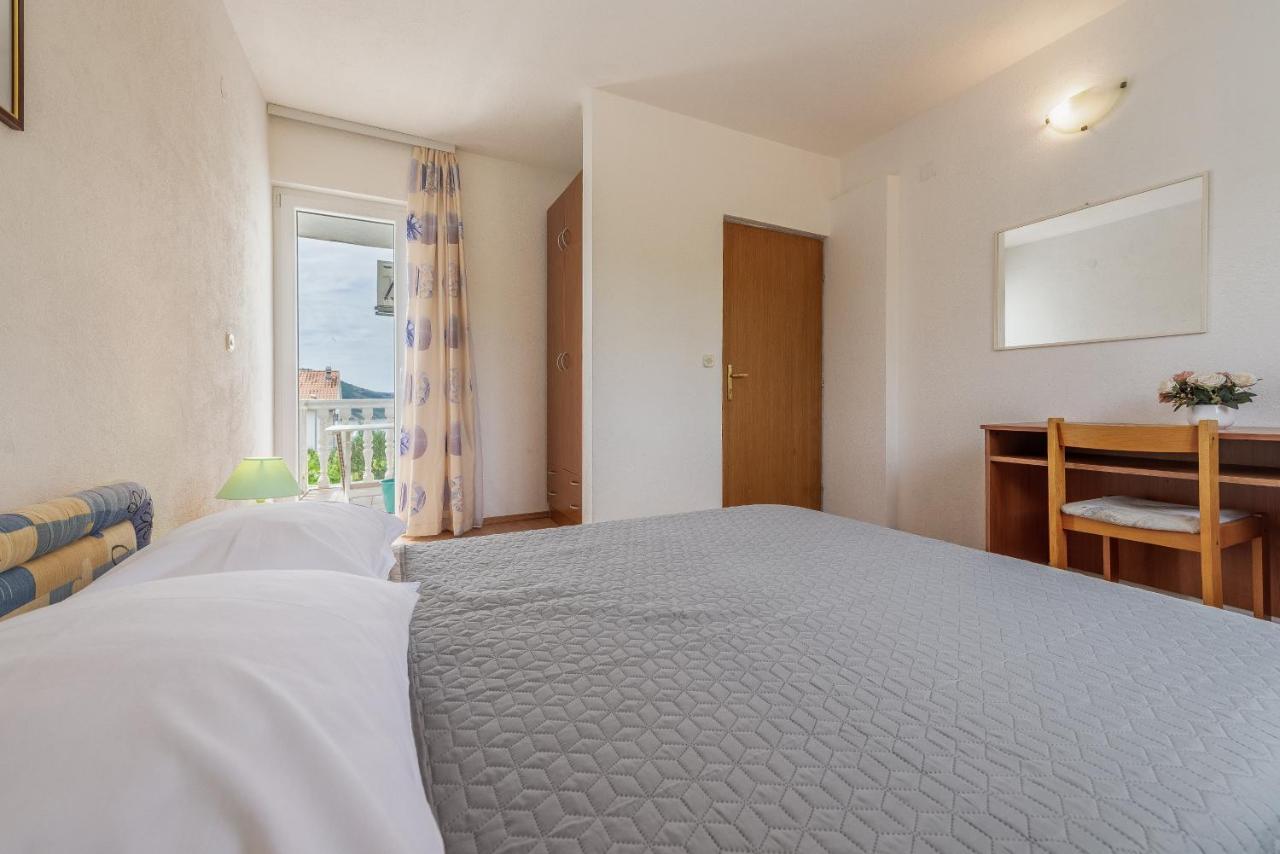 Olive Gardens Apartment Primosten Luaran gambar