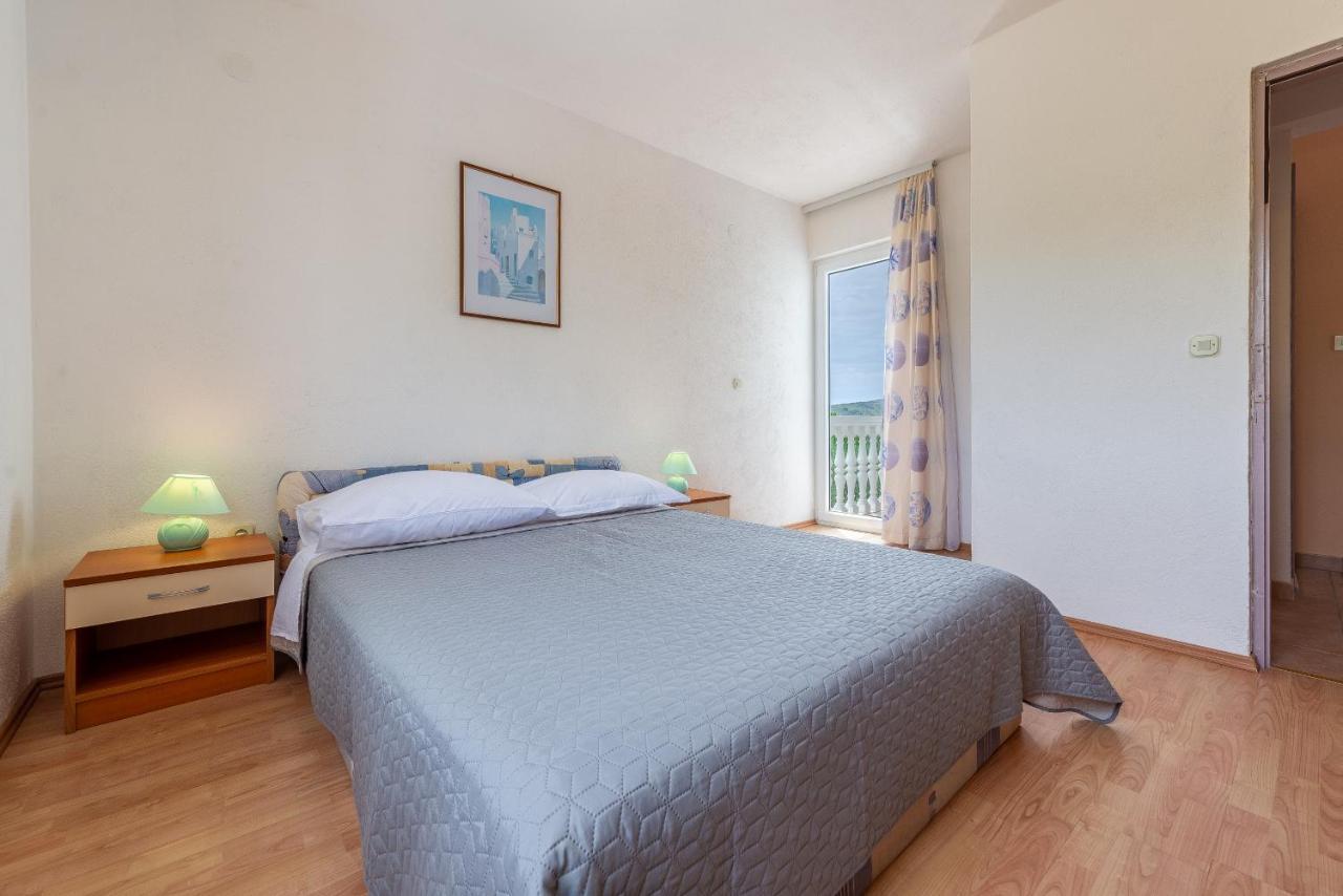 Olive Gardens Apartment Primosten Luaran gambar