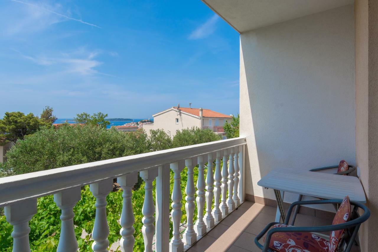 Olive Gardens Apartment Primosten Luaran gambar