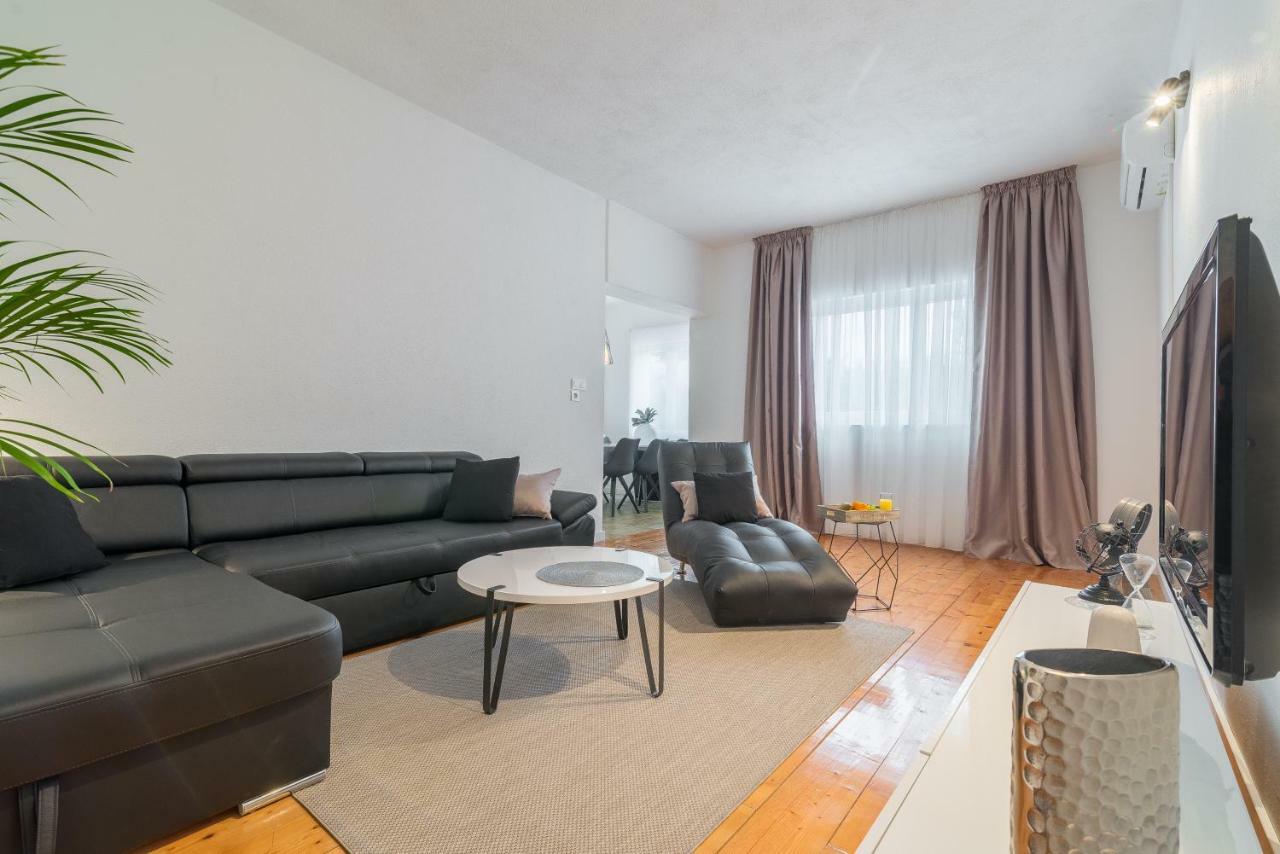 Olive Gardens Apartment Primosten Luaran gambar